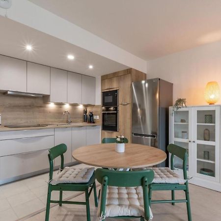 Le Panorama By Plaza Apartment Chalifert ภายนอก รูปภาพ